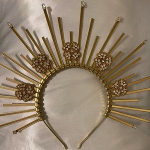 Gold Halo Star Crystal Crown